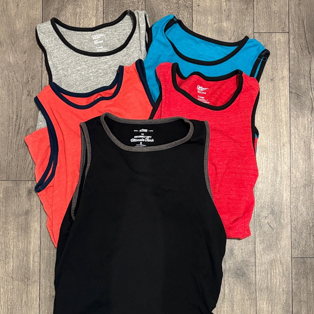 5 Boys XL Tanks